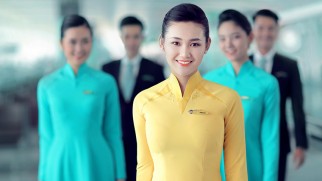 vietnam airlines cabin staff