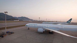 cathay pacific b777-300er