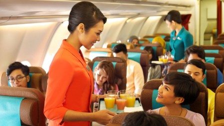 garuda indonesia certified skytrax 5 star airline