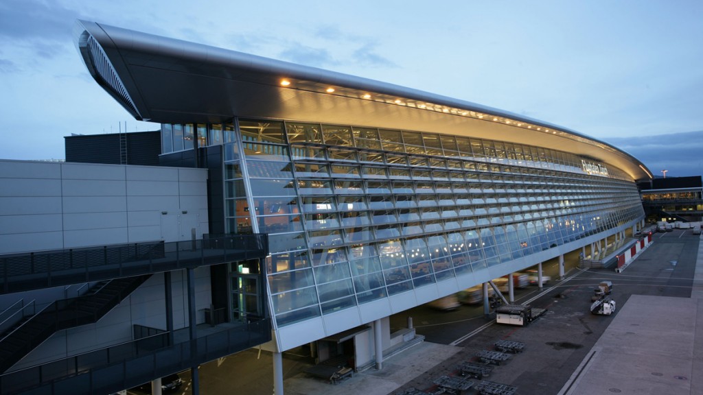 Zurich Airport is a 4Star Airport Skytrax