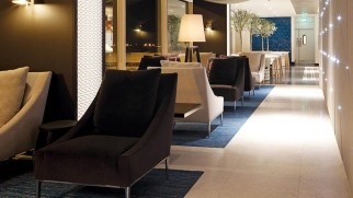 seating qatar airways heathrow lounge