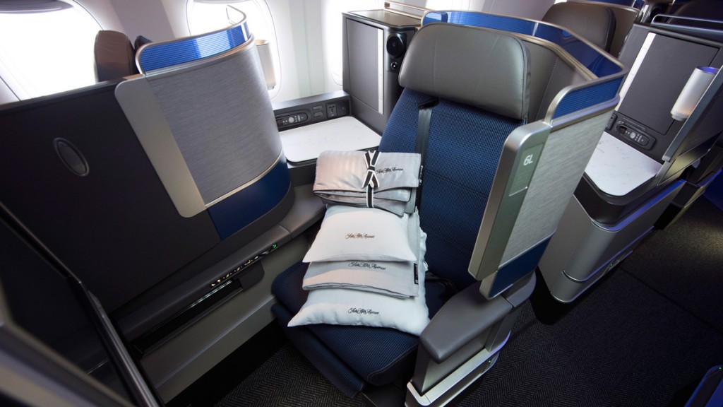 United Airlines is certified as a 3-Star Airline | Skytrax