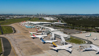 brisbane airport parked aircraft
