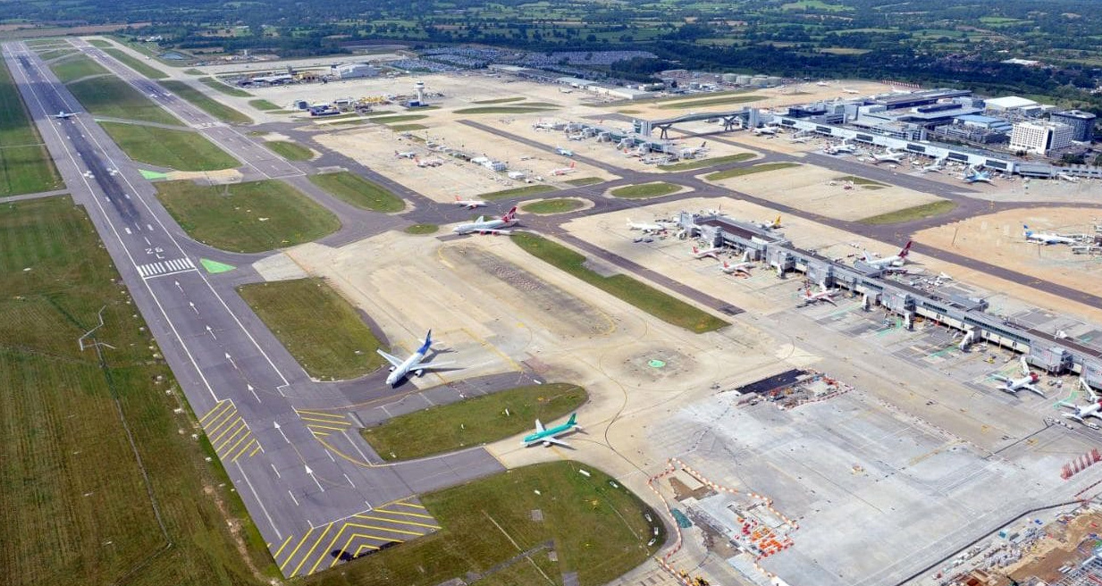 London Gatwick Airport is a 3-Star Airport | Skytrax