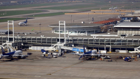 santiago international airport