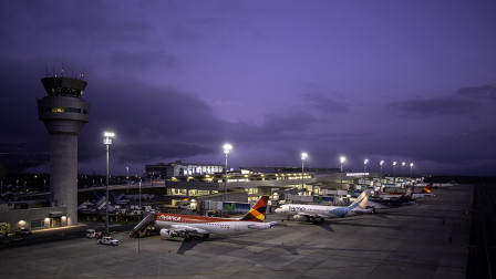 quito international airport parked aircraft