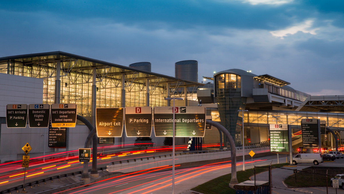 Houston George Bush Intercontinental Airport is a 4-Star Airport | Skytrax