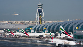 dubai international airport emirates aircraft