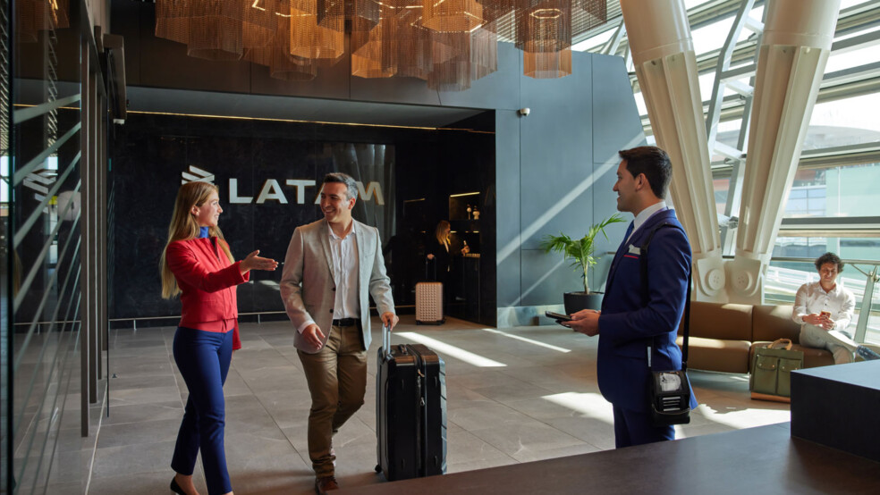 LATAM airlines lounge