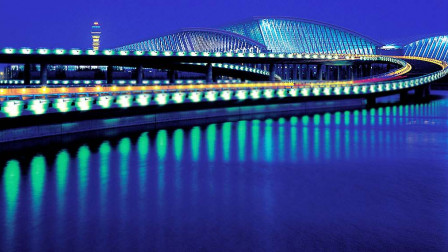 shanghai pudong international airport at night