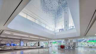 new york laguardia airport terminal b