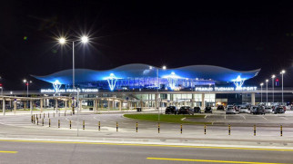 zagreb airport franjo tudman at night