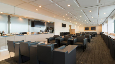 ana international lounge seating kansai