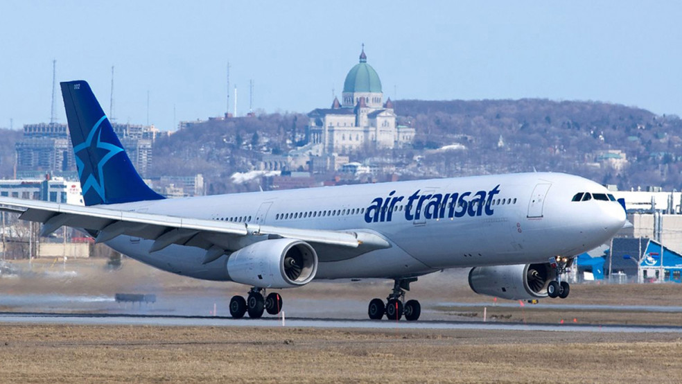 air transat a330 cabin