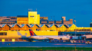 minneapolis saint paul international airport delta aircraft