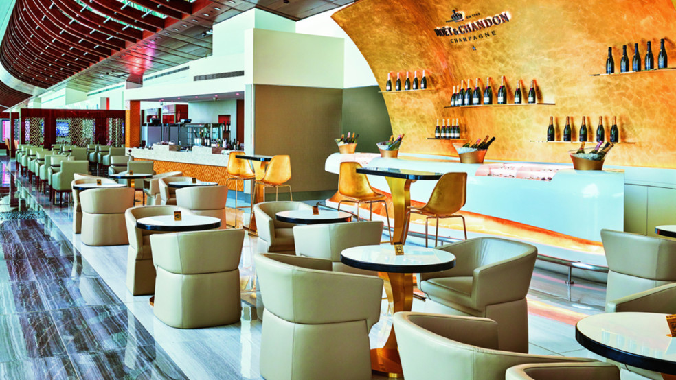 Emirates Business Class Lounge At Dubai International Airport