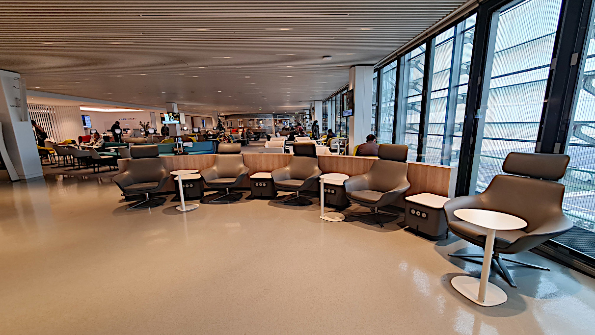 Air France Business Lounge at Terminal 2L, Paris CDG Airport
