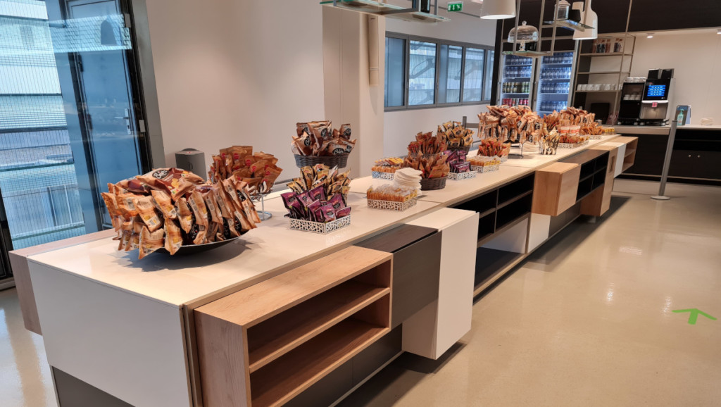 Air France Business Lounge at Terminal 2L, Paris CDG Airport