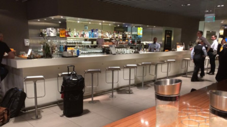 lufthansa non schengen h gates lounge bar munich airport
