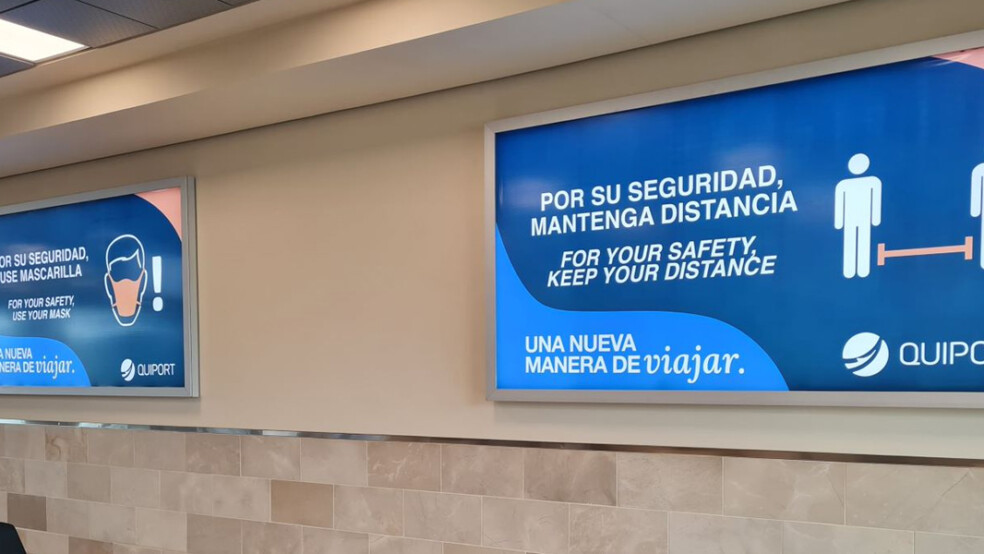 quito international airport social distancing signage