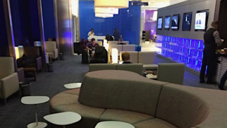 british airways arrivals lounge t5 heathrow airport