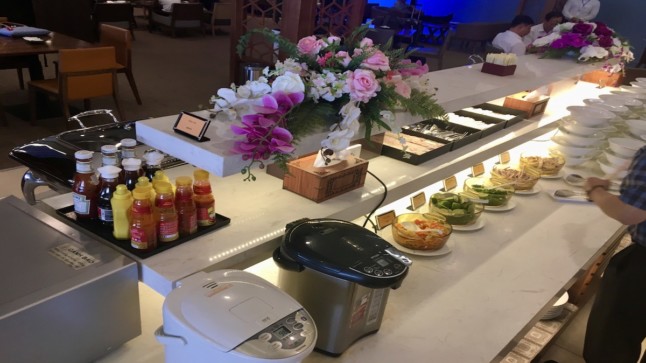 Vietnam Airlines 4-Star domestic Lotus Lounge at Hanoi Noi Bai Airport