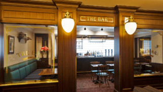 japan airlines sakura lounge bar nagoya chubu centrair airport