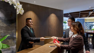 plaza premium first lounge kuala lumpur international airport