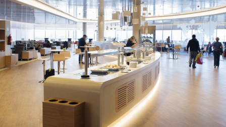 aena sala cibeles lounge terminal 1 madrid barajas airport