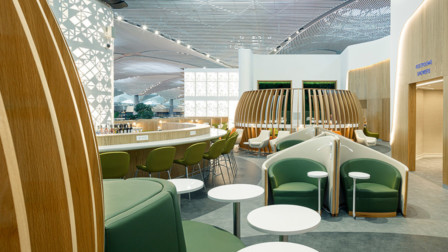skyteam lounge seating dubai international airport