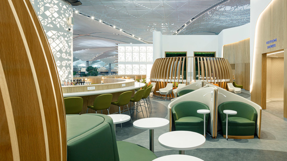 skyteam lounge seating dubai international airport
