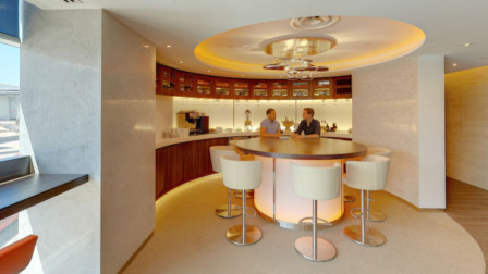 skyteam lounge bar dubai international airport