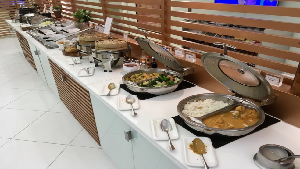 thai airways royal silk lounge hong kong international airport catering