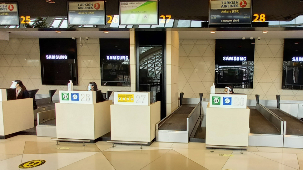 baku airport check in