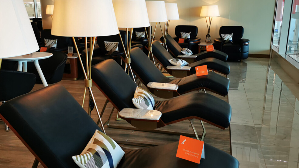 gulf air lounge recliner seating
