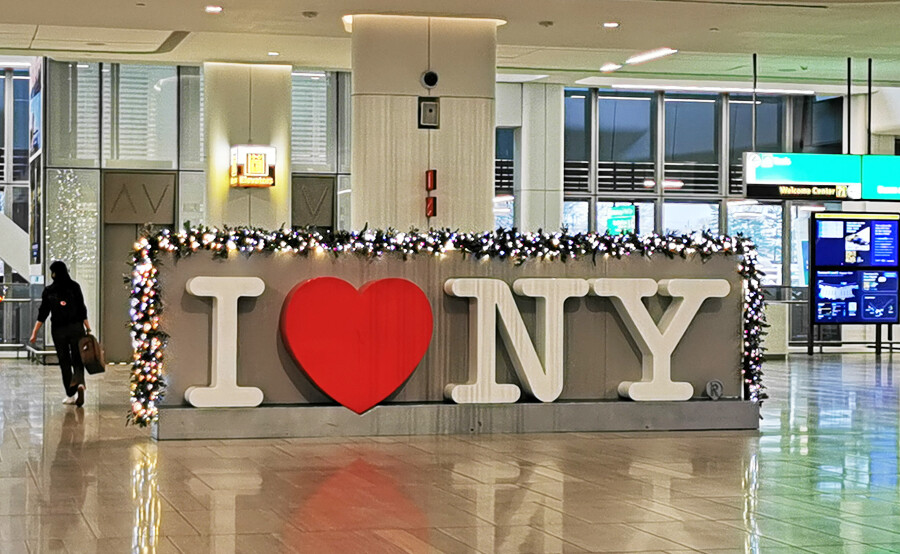 Terminal B LaGuardia Airport Is A 5-Star Airport Terminal