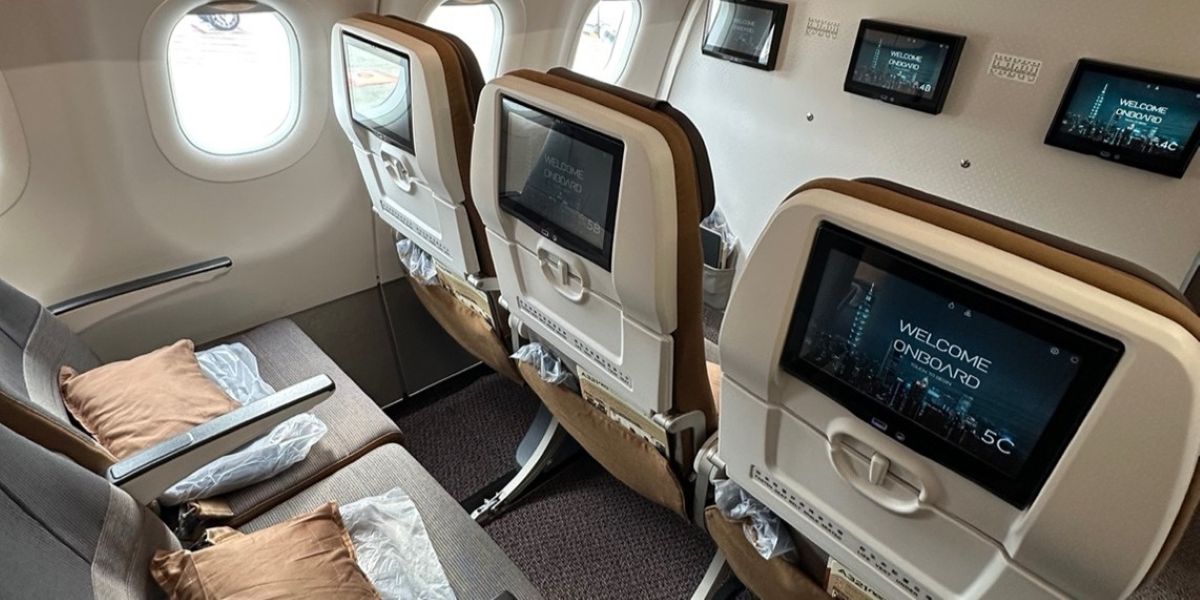 STARLUX Airlines seating