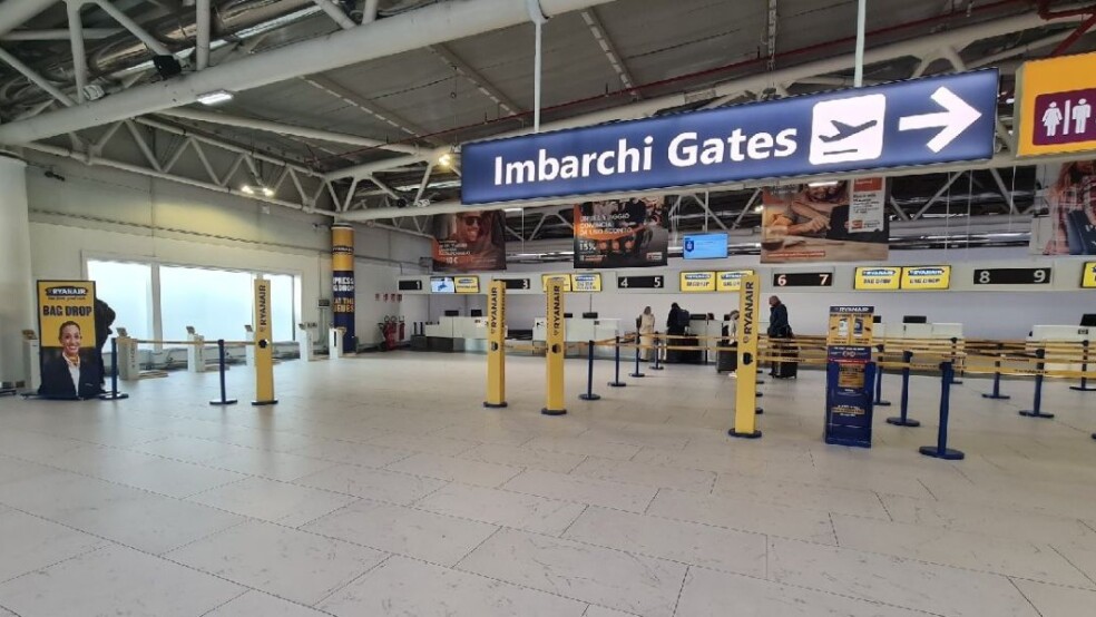 Rome Ciampino G.B. Pastine Airport check-in