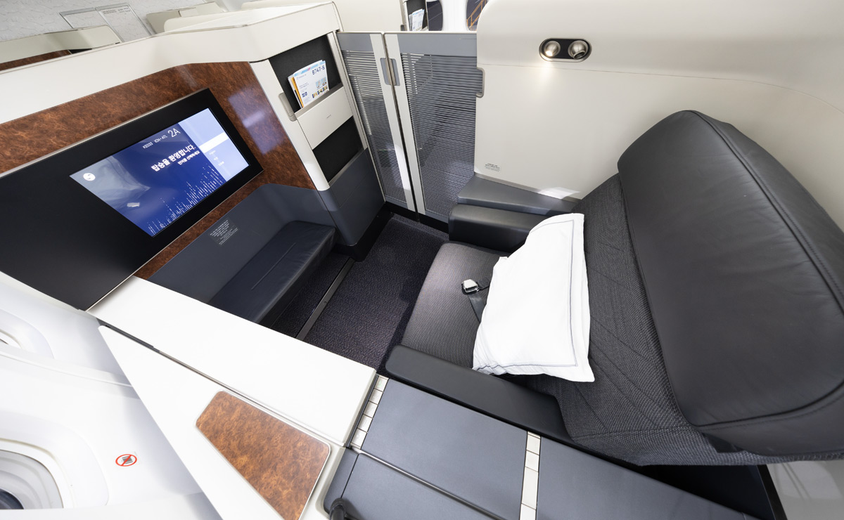 first class cabin Korean air