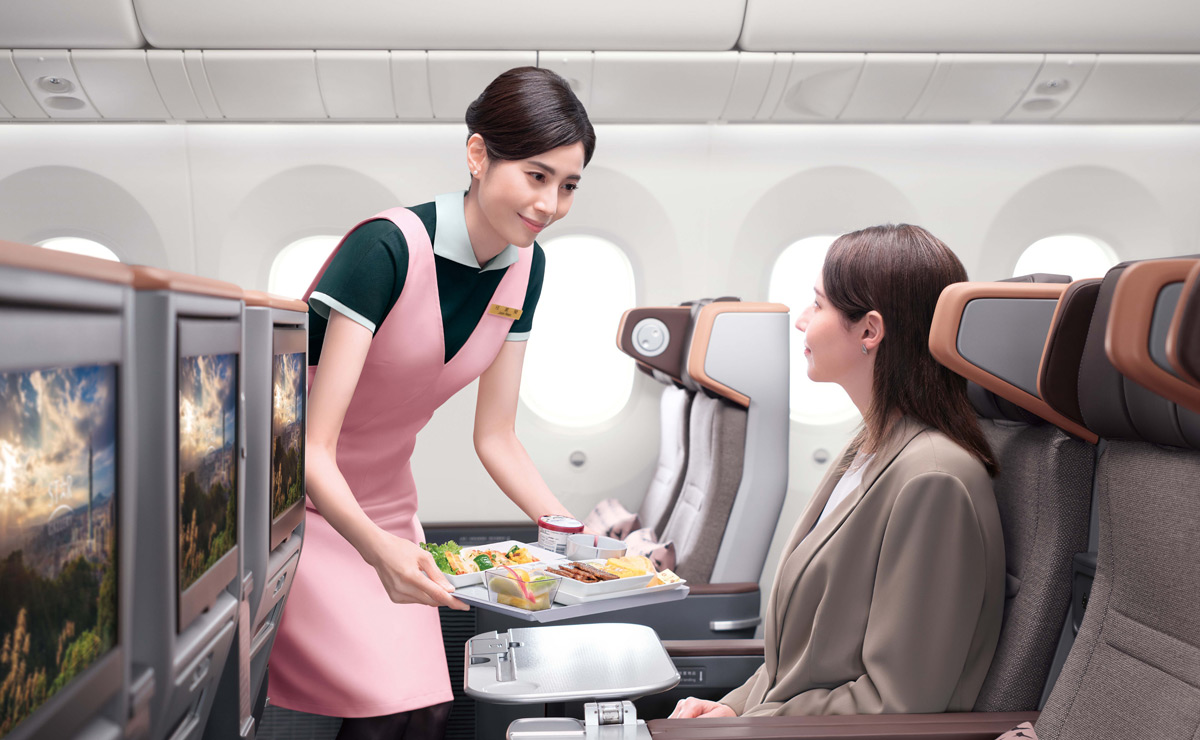 EVA air onboard dining