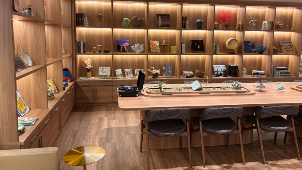 Coral Lounge Uguisu at Nagoya Chubu Centrair international airport