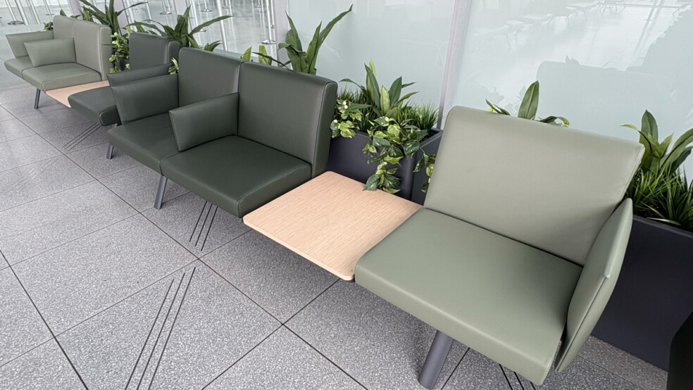 Cologne Bonn airport seating options